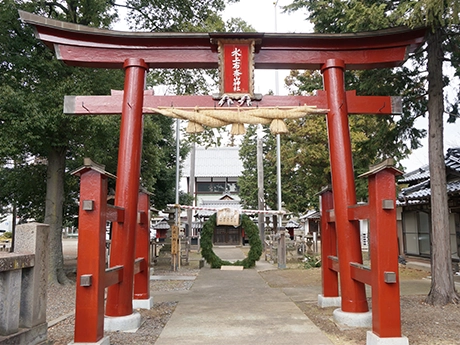 千曲市 水上布奈山神社鳥居写真